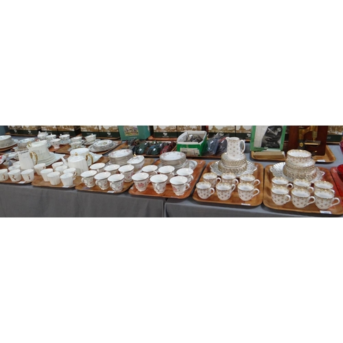 443 - Six trays of china to include: two trays of Spode 'Fleur-de-lis' gold design coffeeware, two trays o... 