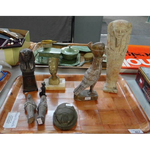 467 - Tray of Egyptian souvenir items to include: a pharoah's head, cast metal cat, carved stone figures, ... 