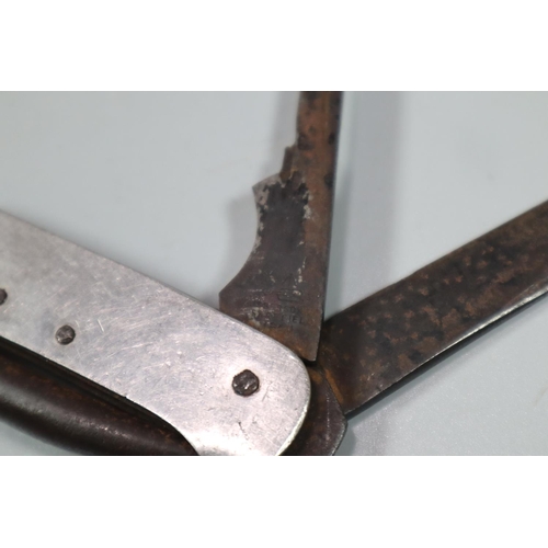 272 - G. Ibberson Sheffield, WWII British Royal Navy staybrite folding jack knife circa 1940s.  (B.P. 21% ... 