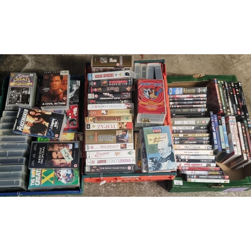 426 - Two boxes of VHS video films to include: 'The Bone Collector', 'Indecent Proposal', 'A Civil Action'... 