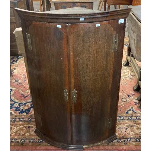 499 - Edwardian simulated rosewood bedside pot cupboard with arch cresting, single door with moulded panel... 