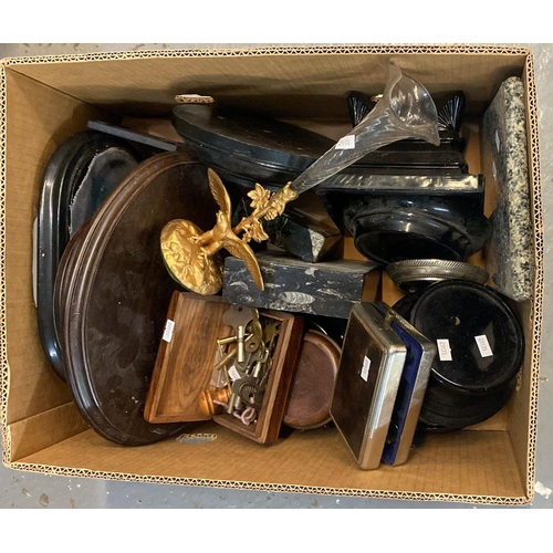 137 - Box of assorted pedestals, various together with a single flute epergne, various watch keys etc.   (... 