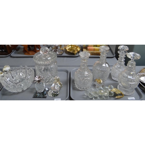 390 - Two trays of glassware to include: cut glass decanters with star shaped bases, faceted glass fruit; ... 