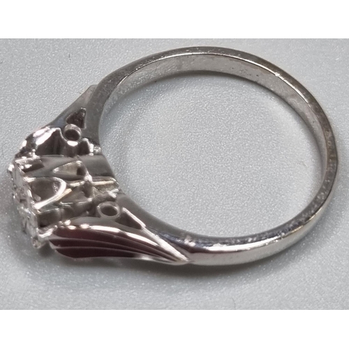 168 - 18ct white gold diamond illusion set solitaire ring. 3.8g approx. Ring size M.
(B.P. 21% + VAT)