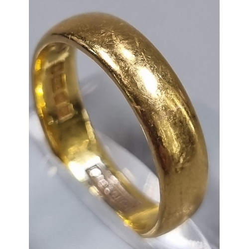 169 - 22ct gold wedding band. 5.5g approx. Ring size K 1/2.
(B.P. 21% + VAT)