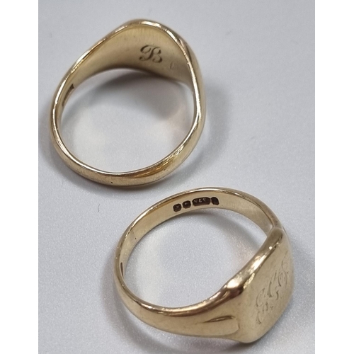 173 - Two similar 9ct gold signet rings. 15.7g approx. Ring sizes T & 1/2 and T.
(B.P. 21% + VAT)