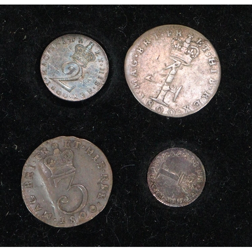 240 - Collection of coinage to include; Maundy coin 1898 four piece graduated set in original box, another... 