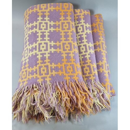 256 - Unusual vintage woollen Welsh tapestry lilac ground geometric design fringed edge blanket or carthen... 