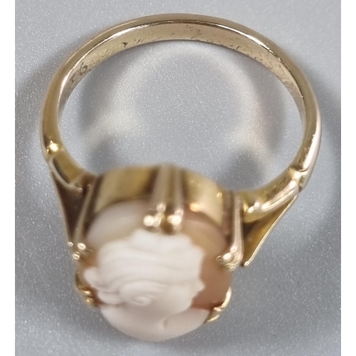 217 - 9ct gold cameo dress ring.  4.3g approx.  Size O.   (B.P. 21% + VAT)