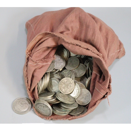 294 - A money bag of GB silver coinage to include: mainly Half Crowns and Florins, Victorian Crown dated 1...