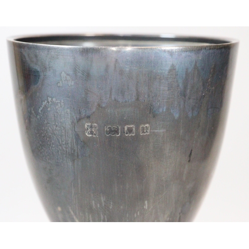 190 - George V silver goblet by William Bruford & Son Ltd. London 1935. 2.8 troy oz approx. (B.P. 21% + VA... 