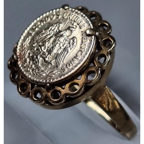 207 - 9ct gold ring inset with a small Mexican Pesos coin marked 'Estados Unidos Mexicanos'.  4g approx.  ... 