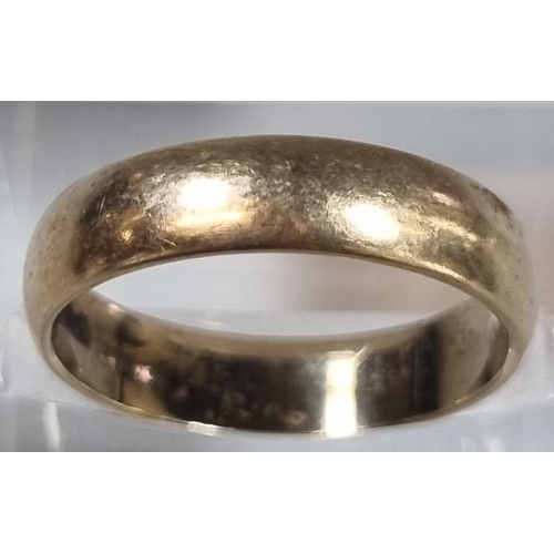 215 - 9ct gold wedding band.  2.8g approx.  Size m1/2.  (B.P. 21% + VAT)