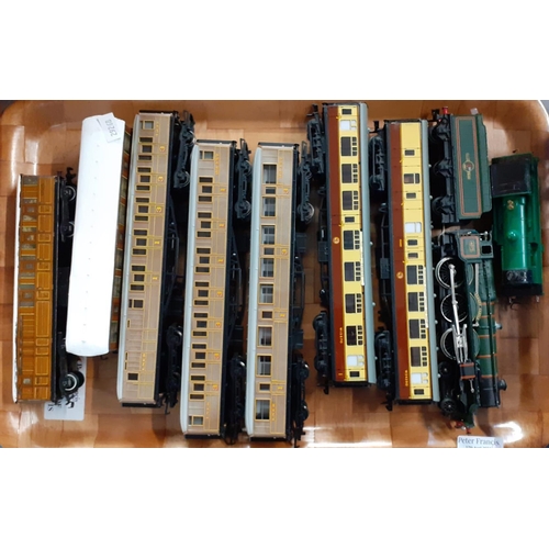 323 - Two trays of mainly Hornby and other OO gauge items, play worn condition to include: carriages, loco... 