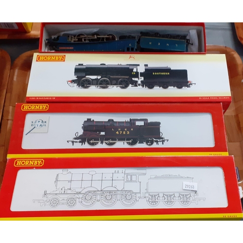 324 - Three Hornby OO gauge locomotives to include: R2320, R2269 and R2343 together with Sir Nigel Gresley... 