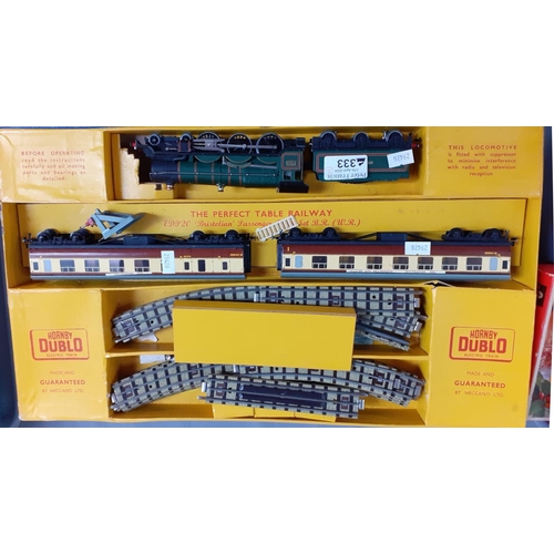 333 - Hornby Dublo OO gauge P20 electric train set, the Bristollian Passenger Train in original box, toget... 