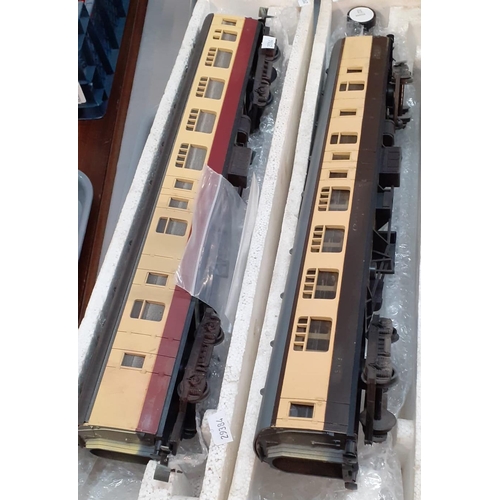 337 - Collection of O gauge Skytrex ETS (Electric Train Systems) Praha locomotives and other rolling stock... 