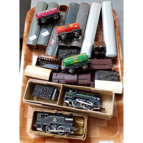 360 - Collection of Hornby Dublo OO gauge and other rolling stock to include: TTR Locomotives, Felinfoel B... 