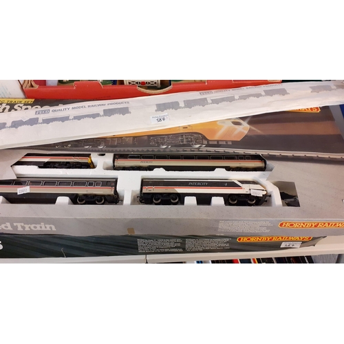 387 - Hornby Railways OO gauge electric train set High Speed Train together with another electric train se... 