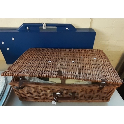 442 - Wicker picnic hamper with accessories together with a modern folding and travelling picnic table.   ... 