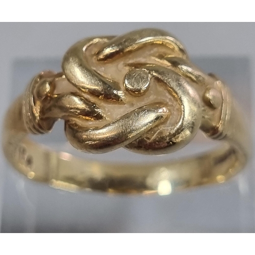 219 - 9ct gold knot design ring.  6.9g approx.  Size T1/2.   (B.P. 21% + VAT)