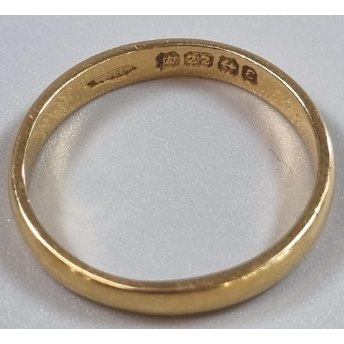 224 - 22ct gold wedding band.  3.2g approx.  Size M.   (B.P. 21% + VAT)