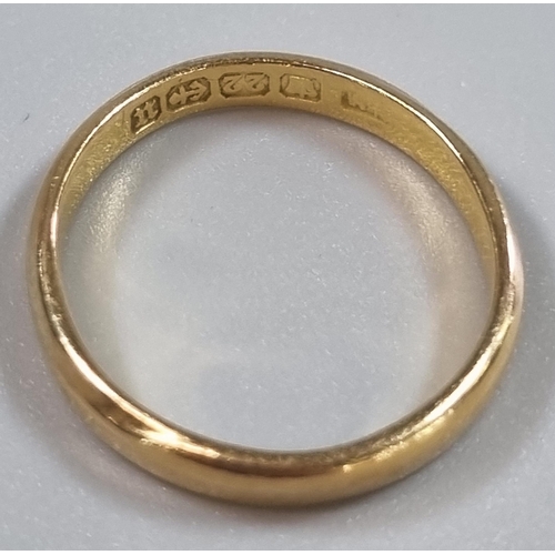 226 - 22ct gold wedding band.  2.8g approx.  Size N.   (B.P. 21% + VAT)