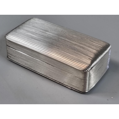 287 - 19th century, probably Dutch, ribbed silver snuff box of rectangular from with hinged cover.  1 troy... 