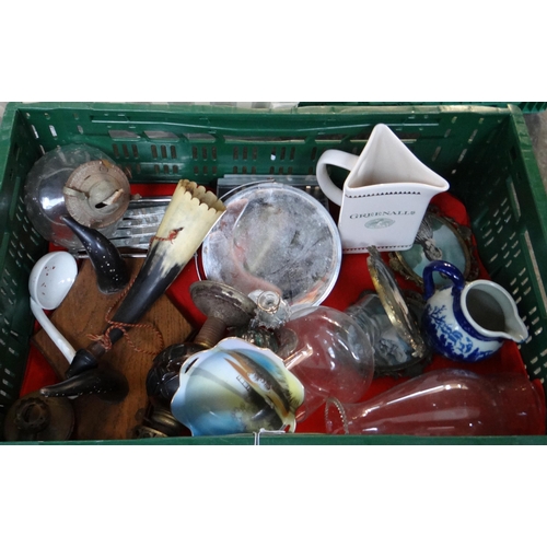 368 - Crate of assorted items to include: small oil lamps, clear glass chimneys, Greenalls jug, blue and w... 