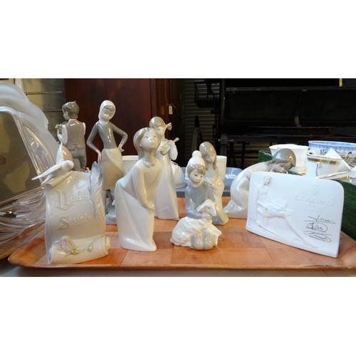 403 - Tray of Lladro Spanish porcelain to include: Lladro collectors society scroll with dove and plaque w... 