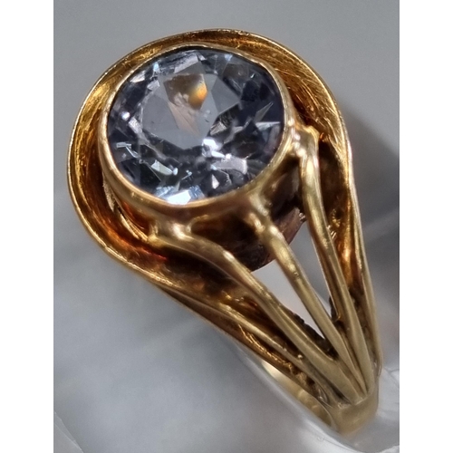 198 - 14ct gold and blue stone ring.  3.8g approx.  Size N.  (B.P. 21% + VAT)