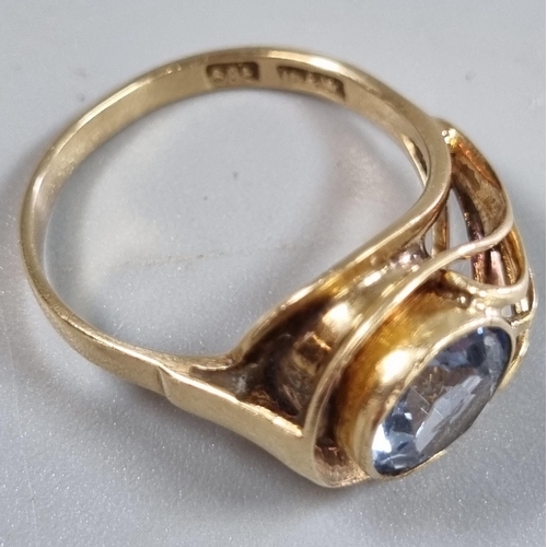 198 - 14ct gold and blue stone ring.  3.8g approx.  Size N.  (B.P. 21% + VAT)