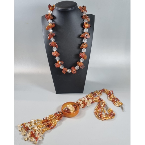 253 - Carnelian and quartz necklace together with other carnelian and crystal jewellery to include necklac... 