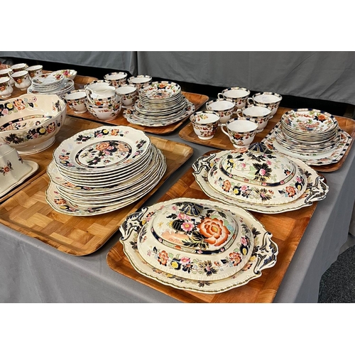 299 - Collection of Mason's Patent ironstone 'Mandarin' design dinner ware and other items to include: two... 