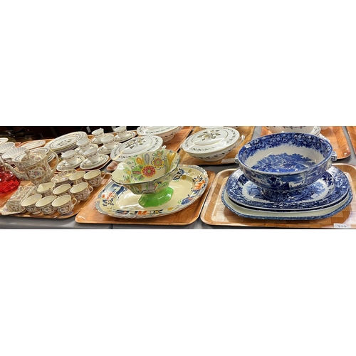 304 - Group of assorted china to include: 19th century Swansea Pottery Baker Bevan and Irvin feather edged... 