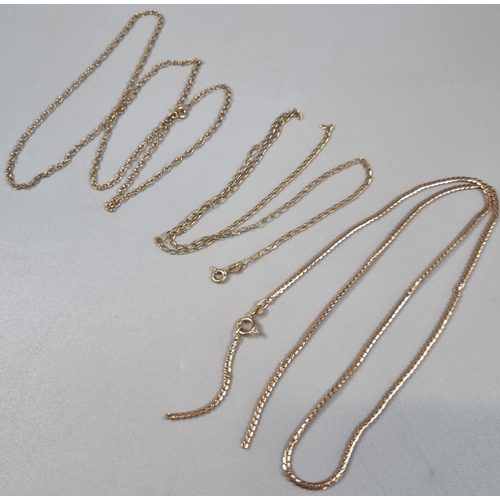 221 - Three 9ct gold chains. 14.7g approx. (B.P. 21% + VAT)