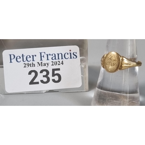 235 - 18ct gold signet ring, 2g approx. Size L5 1/2 (B.P. 21% + VAT)