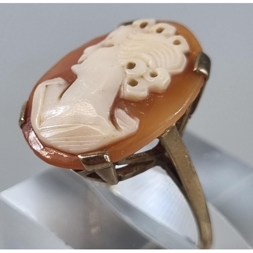 242 - 9ct gold cameo portrait ring. 3.6g approx. Ring size K (B.P. 21% + VAT)