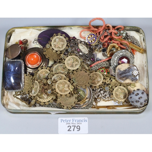 279 - Tray of various costume jewellery: brooches, chains, earrings etc.   (B.P. 21% + VAT)