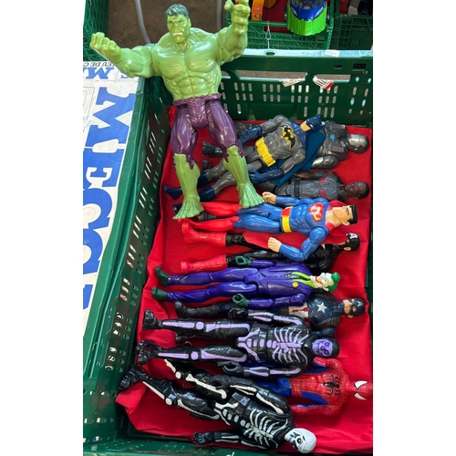 381 - Collection of 12 inch figures to include: The Hulk, Batman, Spiderman, Superman, The Joker, Captain ... 