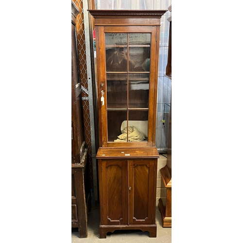 430 - 20th century Gregorian style single mahogany glazed bookcase with projecting cupboard base.  51cm wi... 