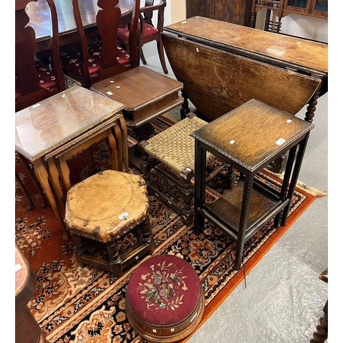 486 - Group of occasional furniture together with a 17th century oval oak drop-leaf dining table on bobbin... 