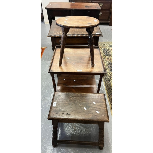 489 - Group of assorted small furnishing items to include: 17th century style joint stool, oval stool, low... 