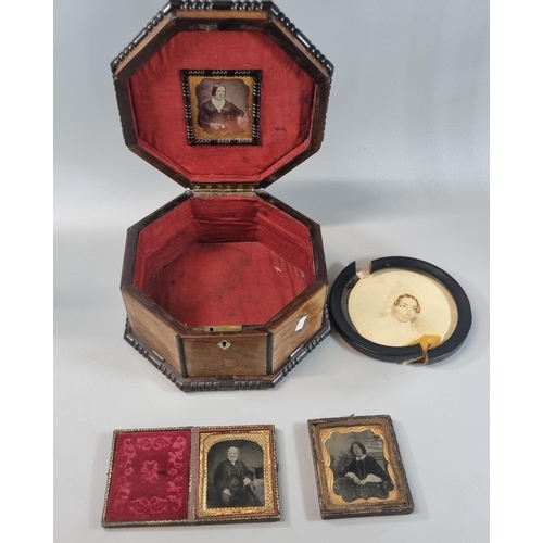 94 - Well made parquetry octagonal shaped box/casket with beaded moldings and interior mirror to the hing... 