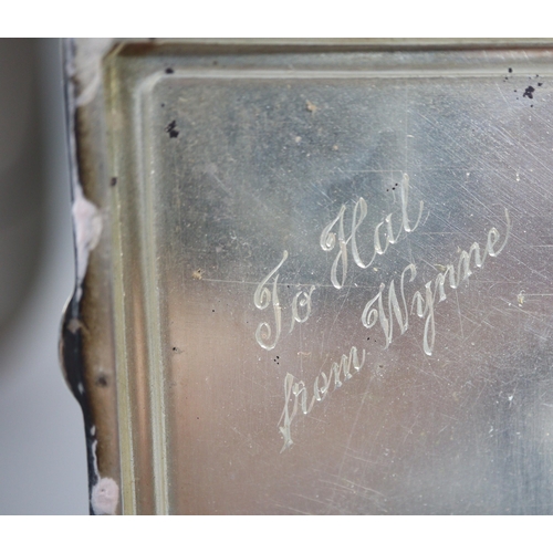 183 - Art Deco engine turned cigarette case with presentation to 'HAL from Wynne'.  London hallmarks.  5.1... 