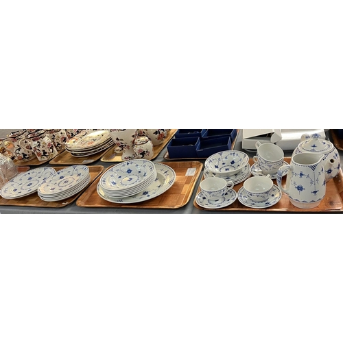 278 - Three trays of Masons Ironstone 'Denmark' design tea and dinnerware items. Twenty nine pieces.  (3) ... 