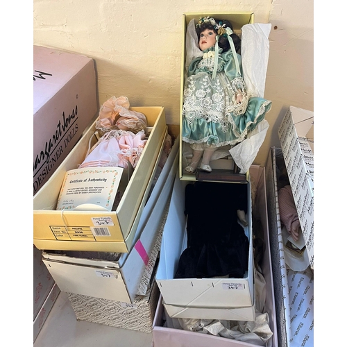 347 - Collection of boxed The Leonardo Collection porcelain dolls.  together with collection of Margaret J... 