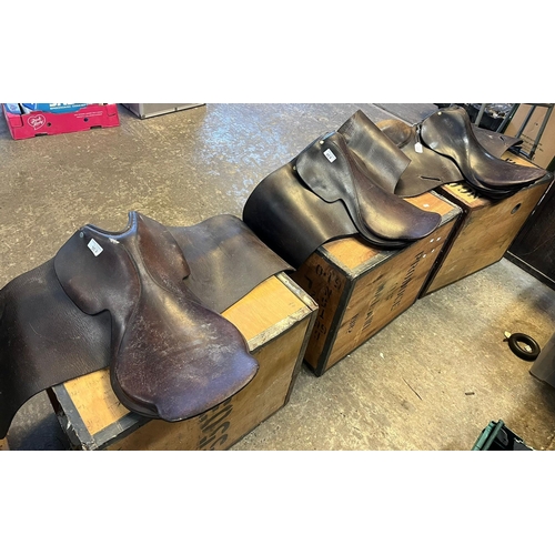 357 - Equestrian - five leather general purpose horse riding saddles.  (B.P. 21% + VAT)