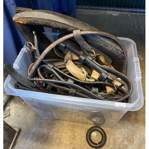 364 - Equestrian - crate of assorted heavy horse harness, collar etc.  (B.P. 21% + VAT)