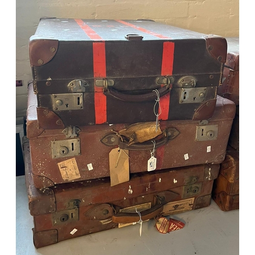 369 - Three vintage suitcases.  (3)  (B.P. 21% + VAT)